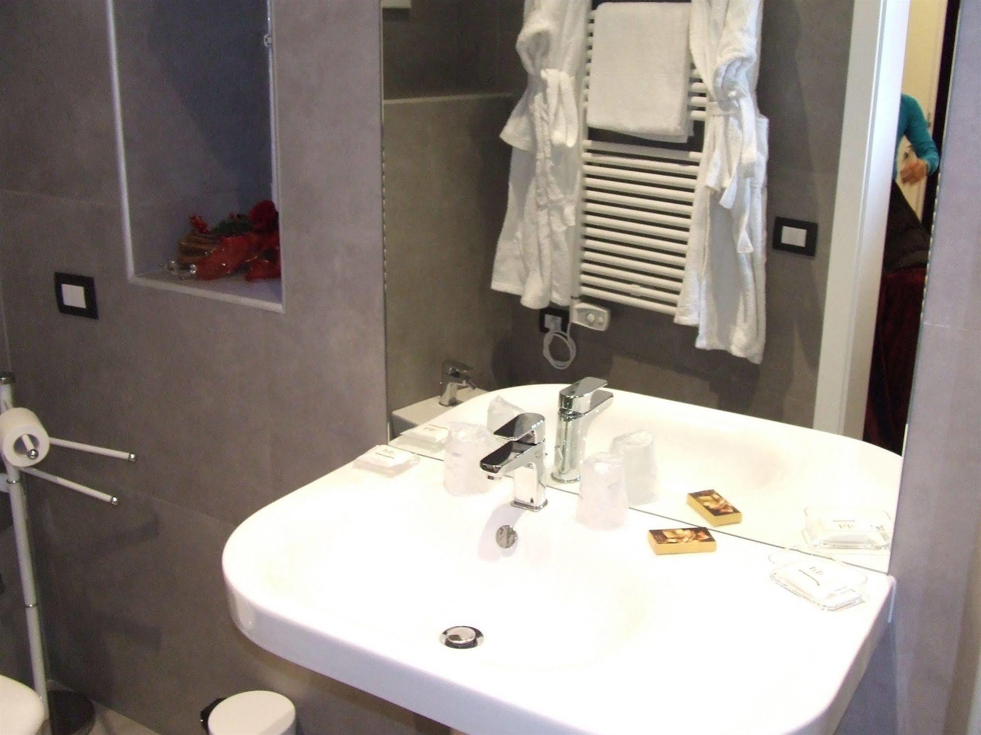 Bdb Margutta Guest house Rome